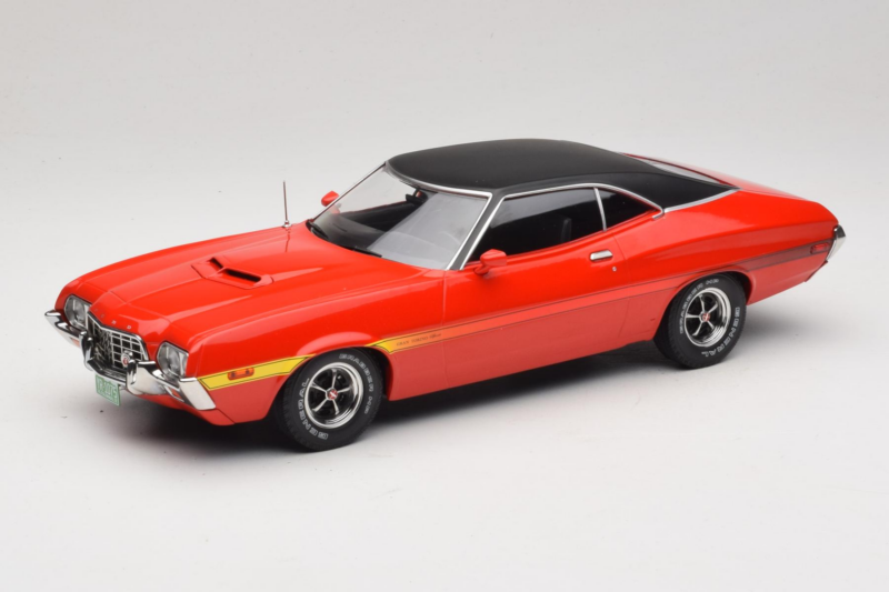 Ford Gran Torino Sport Rød IXO 1:18 18CMC263 Metal