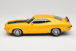 Ford Gran Torino Sport Gul IXO 1:18 18CMC186 Metal — billede 3 af 6