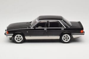 Ford Granada Mk2 2.8 Injection Gray Metallic MCG 1:18 MCG18536 Metal — billede 3 af 6