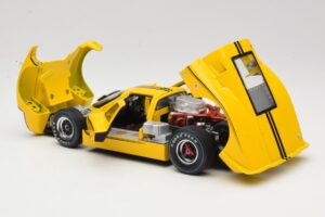 Ford GT40 Mk IV Gul 1967 Shelby Collectibles 1:18 31414S Metal — billede 5 af 8