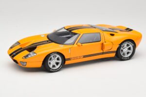 Ford GT Orange Beanstalk Group 1:18 686500597 Metal