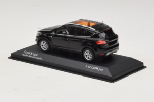 Ford Kuga Black Metallic Minichamps 1:43 400087202 Metal — billede 3 af 4