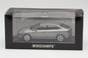 Ford Mondeo Mk3 Sedan Grå Metallic Minichamps 1:43 IND403086003 Metal — billede 4 af 4