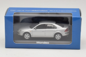 Ford Mondeo Mk3 Sedan Sølv Minichamps 1:43 MONDEO005 Metal — billede 4 af 4