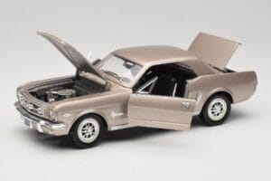 Ford Mustang 1964 1/2 Sølv Mira 1:18 6127 Metal — billede 2 af 8