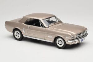 Ford Mustang 1964 1/2 Sølv Mira 1:18 6127 Metal — billede 6 af 8