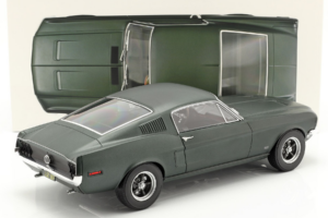 Ford Mustang Fastback Satin Green Metallic Norev 1:12 122702 Metal — billede 4 af 5