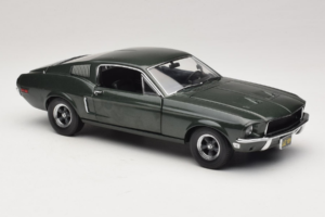 Ford Mustang GT Bullitt med Steve McQueen Figur Greenlight 1:18 12885 Metal — billede 6 af 8