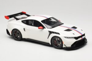 Ford Mustang GTD S650 Spirit of America Performance White GT Spirit 1:18 GT956 Resin — billede 4 af 6