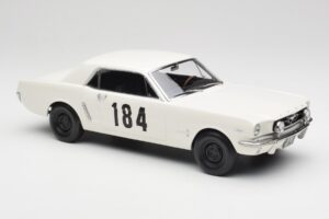 Ford Mustang Hardtop #184 B. Neyret / J. Terramorsi Rally Monte Carlo 1965 Norev 1:18 182801 Metal — billede 4 af 6