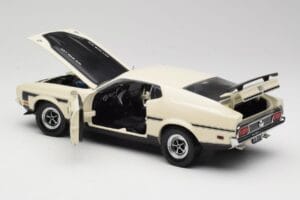 Ford Mustang Mach 1 Hvid Sun Star 1:18 3602 Metal — billede 5 af 8
