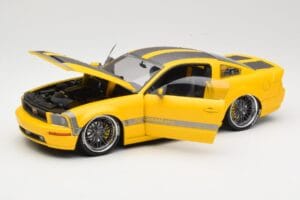 Ford Mustang S197 Cesam by Parotech Gul Norev 1:18 182700 Metal — billede 2 af 8