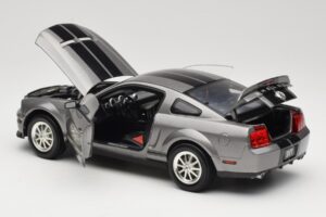Ford Mustang S197 Shelby GT500 40th Anniversary Grå Shelby Collectibles 1:18 DC075005 Metal — billede 5 af 8