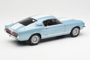 Ford Mustang Shelby GT500 Lyseblå Metallic Med Hvide Striber AUTOart 1:18 72907 Metal — billede 3 af 8