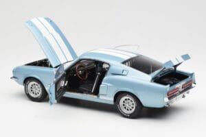 Ford Mustang Shelby GT500 Lyseblå Metallic Med Hvide Striber AUTOart 1:18 72907 Metal — billede 5 af 8