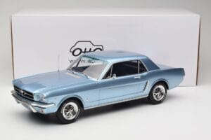 Ford Mustang V8 Hardtop Pony GT Silver Blue GT Spirit 1:12 G089 Resin — billede 6 af 6