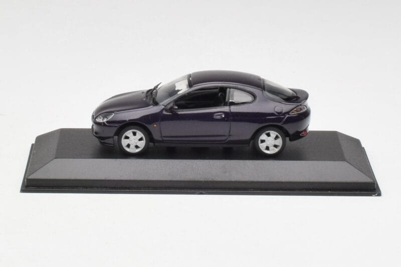 Ford Puma Melina Lilla Minichamps 1:43 430086525 Metal