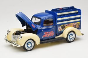 Ford Pepsi-Cola Replica Golden Wheel 1:18 PF351 Metal — billede 2 af 8