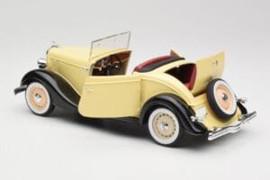 Ford Roadster Dearborn Yellow Solido 1:18 8008 Metal — billede 5 af 8