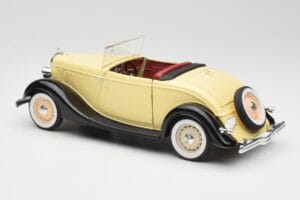 Ford Roadster Dearborn Yellow Solido 1:18 8008 Metal — billede 7 af 8