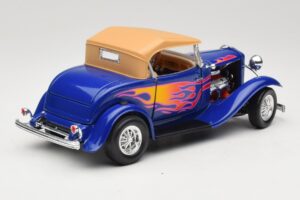 Ford Roadster Street Rod Blå with Fire Road Signature 1:18 92249 Metal — billede 3 af 8
