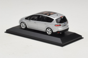 Ford S-Max Sølv Minichamps 1:43 SMAX001 Metal — billede 3 af 5