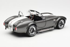 Ford Shelby Cobra 427 S/C Grå Metallic Med Hvide Striber Kyosho 1:18 08045GRW Metal — billede 3 af 8