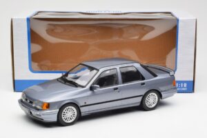 Ford Sierra RS Cosworth Lyseblå MCG 1:18 MCG18174 Metal — billede 6 af 6