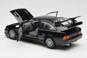 Ford Sierra RS Cosworth Mk2 RDH Sort Minichamps 1:18 150084071 Metal — billede 5 af 8