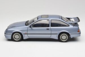 Ford Sierra RS Cosworth Moonstone Blå AUTOart 1:18 72863 Metal — billede 4 af 8