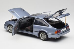 Ford Sierra RS Cosworth Moonstone Blå AUTOart 1:18 72863 Metal — billede 5 af 8