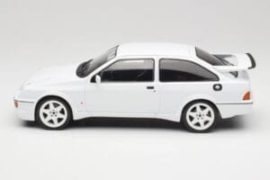 Ford Sierra RS Cosworth Hvid IXO 1:18 18CMC121 Metal — billede 3 af 6