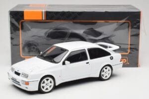 Ford Sierra RS Cosworth Hvid IXO 1:18 18CMC121 Metal — billede 6 af 6