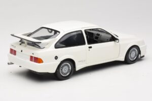 Ford Sierra RS Cosworth Hvid Minichamps 1:18 150084000 Metal — billede 3 af 8