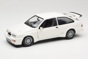 Ford Sierra RS Cosworth Hvid Minichamps 1:18 150084000 Metal