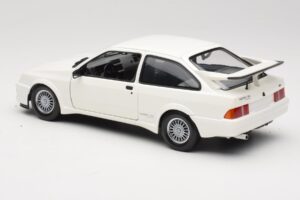 Ford Sierra RS Cosworth Hvid Minichamps 1:18 150084000 Metal — billede 7 af 8