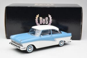 Ford Taunus 17M P2 Lyseblå & Hvid BoS Models 1:18 BOS019 Metal — billede 6 af 6