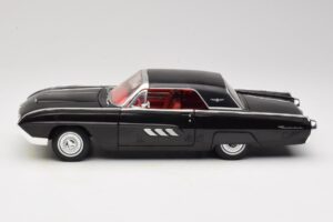 Ford Thunderbird Sort Anson 1:18 30344 Metal — billede 4 af 8