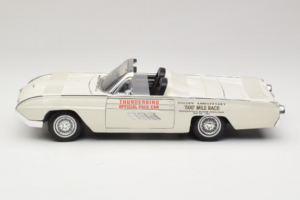 Ford Thunderbird Cabriolet Indy Pace Car Anson 1:18 30368 Metal — billede 3 af 6