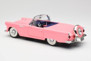 Ford Thunderbird Lyserød Revell 1:18 8804 Metal — billede 7 af 8