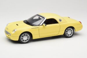 Ford Thunderbird Show Car Gul Maisto 1:18 50336 Metal