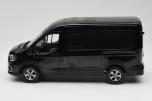 Ford Transit Sort JMC 1:18 SHRV363CM02JP Metal — billede 4 af 8