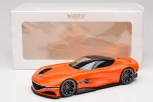 Genesis X Gran Berlinetta VGT Orange Magma Norev 1:18 188032 Metal — billede 6 af 6