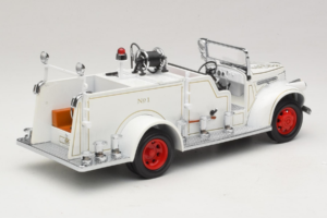 GMC Brandbil Hvid Road Signature 1:18 20068 Metal — billede 3 af 9