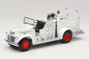 GMC Brandbil Hvid Road Signature 1:18 20068 Metal