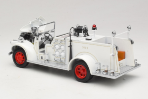GMC Brandbil Hvid Road Signature 1:18 20068 Metal — billede 5 af 9