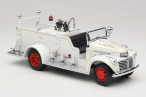 GMC Brandbil Hvid Road Signature 1:18 20068 Metal — billede 6 af 9