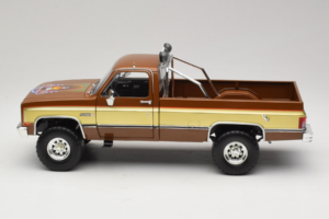 GMC K-2500 Sierra Grande Brun GreenLight 1:18 13560 Metal — billede 4 af 8