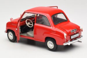 Goggomobil T 250 Rød Revell 1:18 8952 Metal — billede 4 af 7