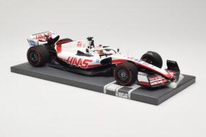 Haas VF-22 #20 K. Magnussen Bahrain GP 2022 Minichamps 1:18 117220120 Metal — billede 4 af 6